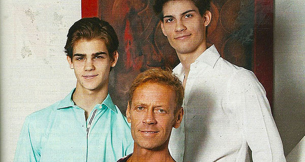 Rocco Siffredi presenta i suoi figli e ammette: “La mia vita da papà ora sarà diversa” Rocco Siffredi presenta i suoi figli e ammette: “La mia vita da papà ora sarà diversa”
