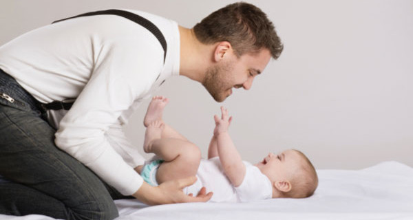 La borsa cambio per papà: i modelli dedicati anche agli uomini La borsa cambio per papà: i modelli dedicati anche agli uomini