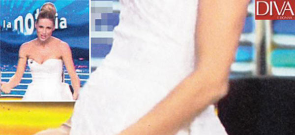 Michelle Hunziker già incinta del quarto figlio? Il pancino sospetto Michelle Hunziker già incinta del quarto figlio? Il pancino sospetto