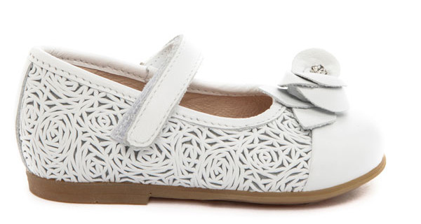 Tendenze scarpe per bambini: le ispirazioni della collezione junior Andrea Morelli e Walk Safari Tendenze scarpe per bambini: le ispirazioni della collezione junior Andrea Morelli e Walk Safari