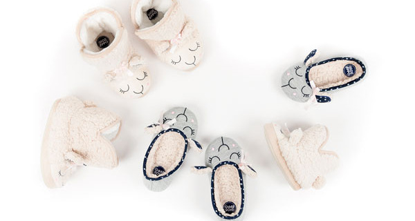 Neve, cioccolata e camino: Gioseppo presenta le pantofole perfette per il Natale Neve, cioccolata e camino: Gioseppo presenta le pantofole perfette per il Natale