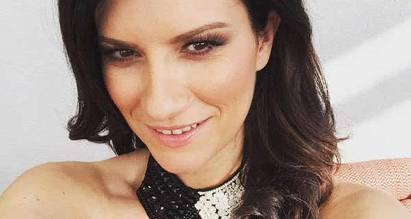 Laura Pausini pronta a cambiare vita per Paola? “Torneremo a vivere in Italia” Laura Pausini pronta a cambiare vita per Paola? “Torneremo a vivere in Italia”