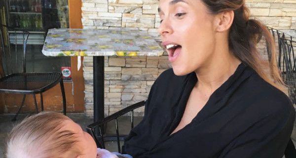 Elisabetta Canalis a Verissimo: “Il giorno del parto ho avuto paura. Ma sono molto fortunata” Elisabetta Canalis a Verissimo: “Il giorno del parto ho avuto paura. Ma sono molto fortunata”