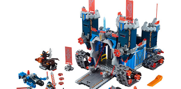 LEGO lancia Nexo Knights, la nuova storia medievale creata con i famosi mattoncini LEGO lancia Nexo Knights, la nuova storia medievale creata con i famosi mattoncini