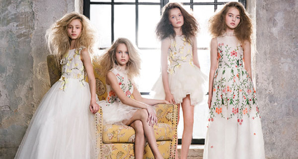 Sogni e magia: gli ingredienti della nuova collezione per bambine Mischka Aoki Sogni e magia: gli ingredienti della nuova collezione per bambine Mischka Aoki