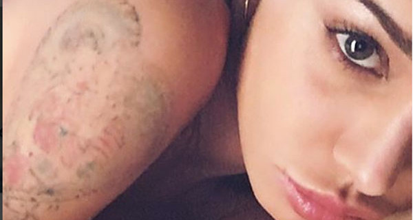 Belen Rodriguez cancella il tatuaggio di Stefano: lui la chiama a C’è Posta Per Te? Belen Rodriguez cancella il tatuaggio di Stefano: lui la chiama a C’è Posta Per Te?
