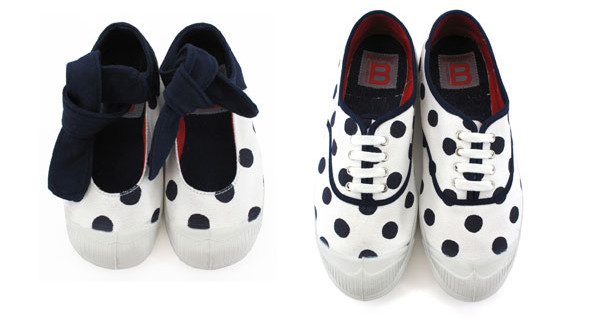 Tendenze scarpe per la primavera: colorate, comode e… uguali a quelle della mamma Tendenze scarpe per la primavera: colorate, comode e… uguali a quelle della mamma
