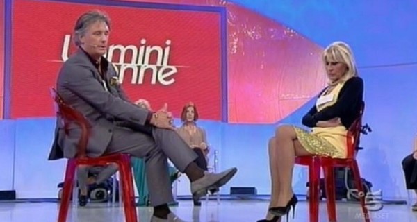 Uomini e donne anticipazioni 7 marzo lite furiosa tra Gemma e Giorgio dopo il bacio Uomini e donne anticipazioni 7 marzo lite furiosa tra Gemma e Giorgio dopo il bacio