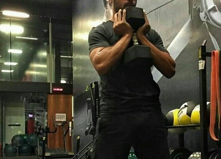 Serkan Cayoglu una nuova foto in palestra fa impazzire le fan Serkan Cayoglu una nuova foto in palestra fa impazzire le fan