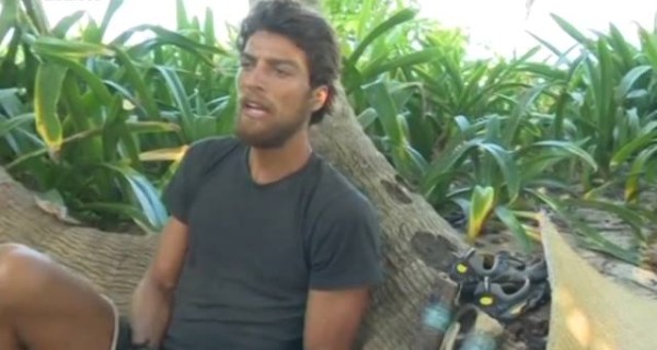 Isola dei Famosi 2017 shock Raz scopre tutti i segreti di Simone Isola dei Famosi 2017 shock Raz scopre tutti i segreti di Simone