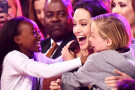 Angelina Jolie è la “Cattiva” più amata: la gioia delle sue bimbe ai Kids’ Choice Awards