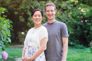 Mark Zuckerberg diventerà presto papà: “Dopo tre aborti spontanei avremo una bambina!”