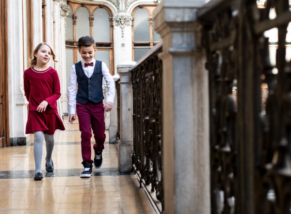 Come vestire i bambini per le feste di Natale? Ecco alcune proposte