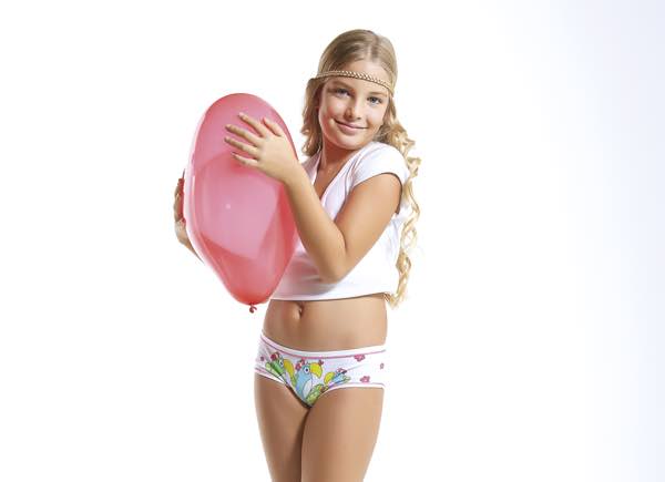 La collezione intimo di Jadea KIDS, l’intimo per le piccoline