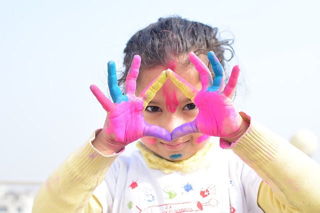 I colori da evitare nel guardaroba di un bambino