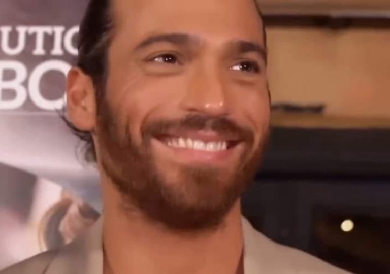 Can Yaman la proposta inaspettata e la decisione che fa impazzire i fan